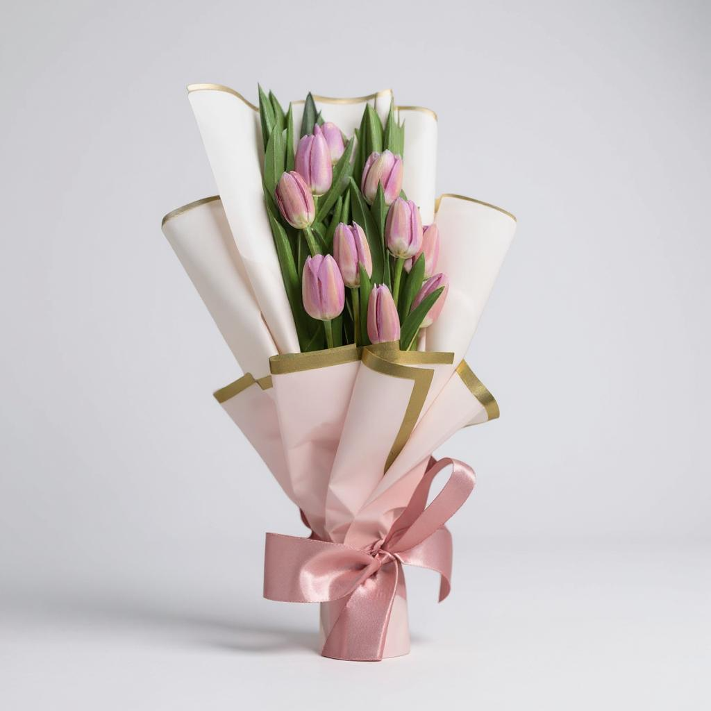 Ramo de 10 tulipanes rosado escalonado