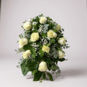 Cojín frontal 12 rosas blancas