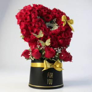 Box de 100 rosas rojas en forma de corazón