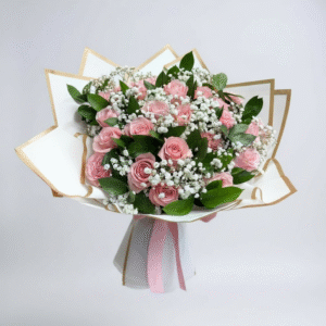 25 rosas rosadas con ruscus