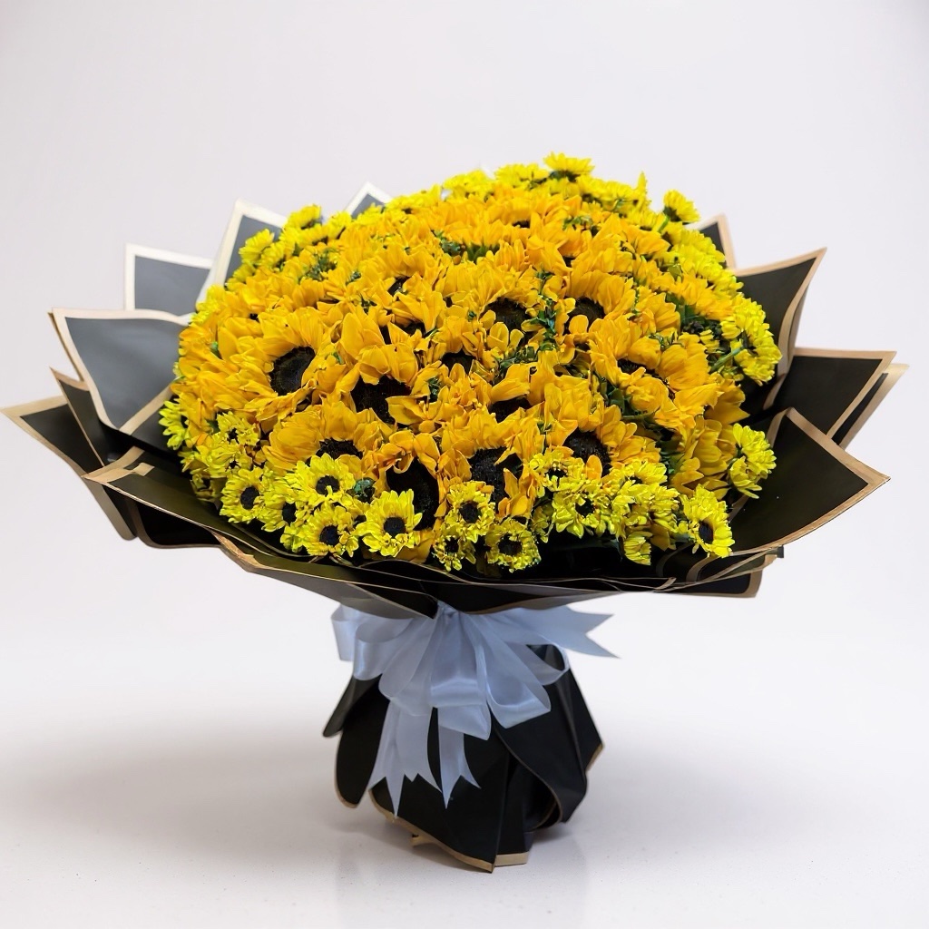 40 girasoles rodeados de mable